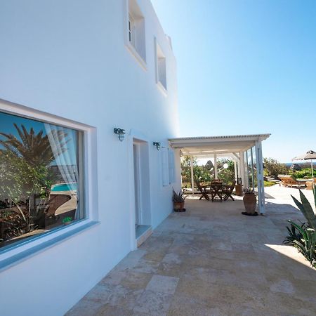 Oia Sunset Luxury Villa Exterior photo